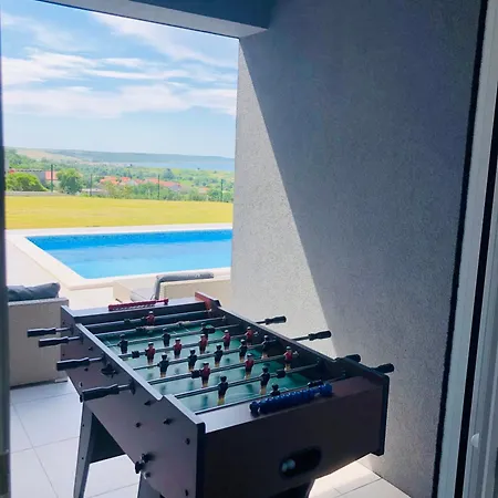 Vila Matak Ражанац